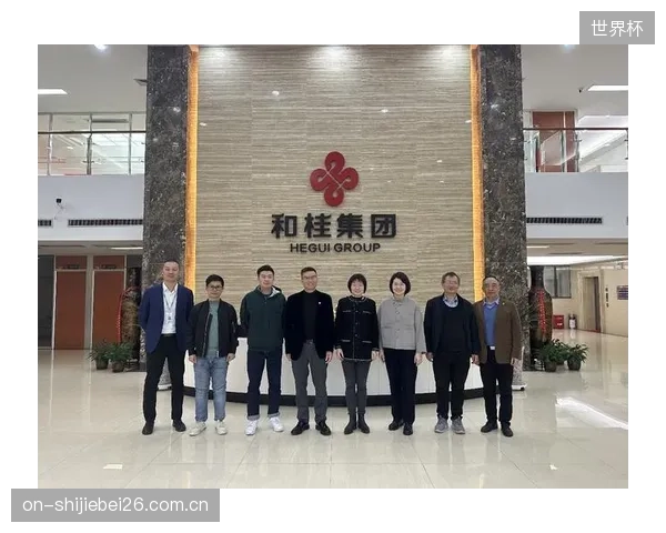 广西队在该级别展现集团优势，邹万豪领衔包揽冠亚季军。